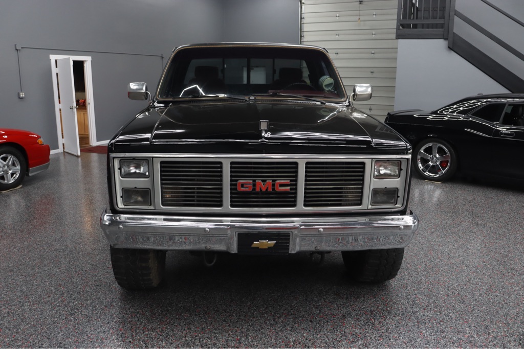 Photo 8 of this GMC K1500