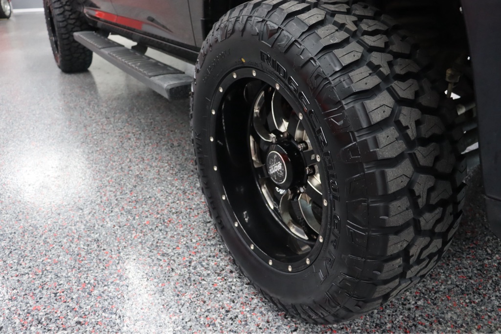 Photo 5 of this RAM 2500 TRADESMAN