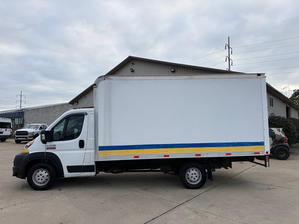 Photo 2 of this RAM PROMASTER 3500