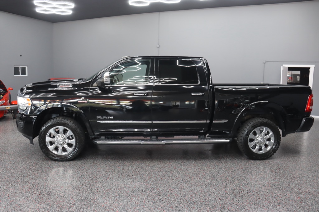 Photo 2 of this RAM 2500 LONGHORN
