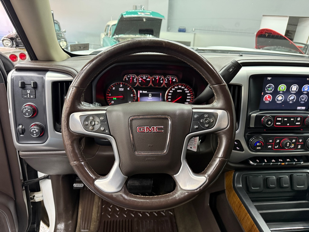Photo 13 of this GMC SIERRA