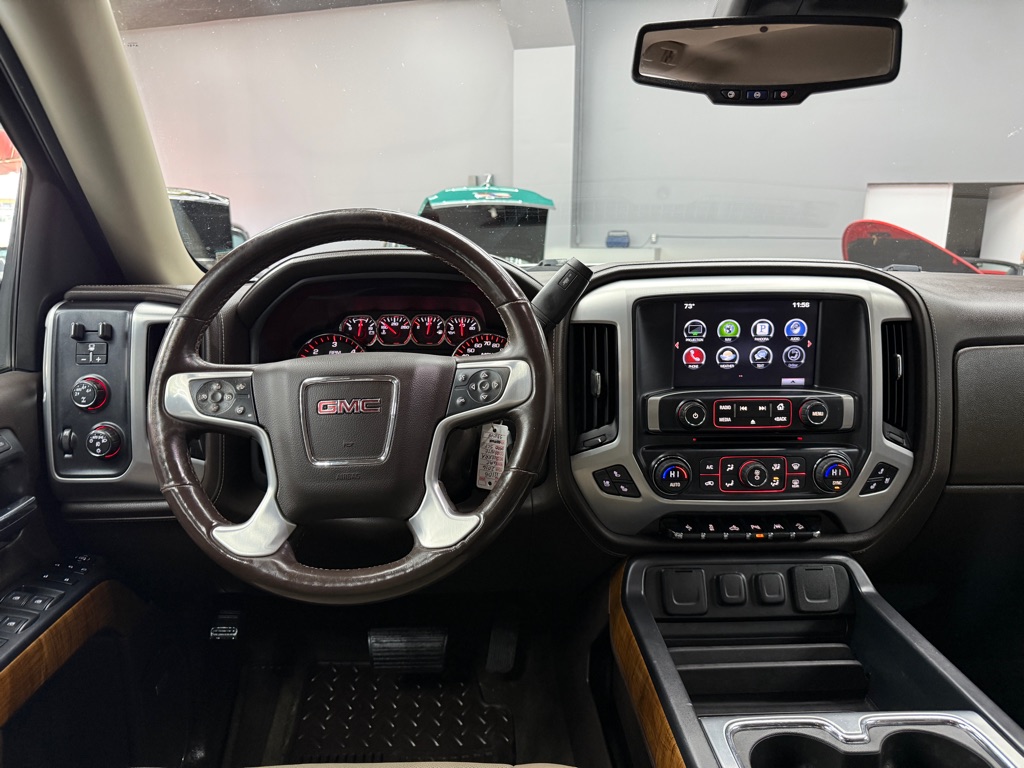 Photo 15 of this GMC SIERRA