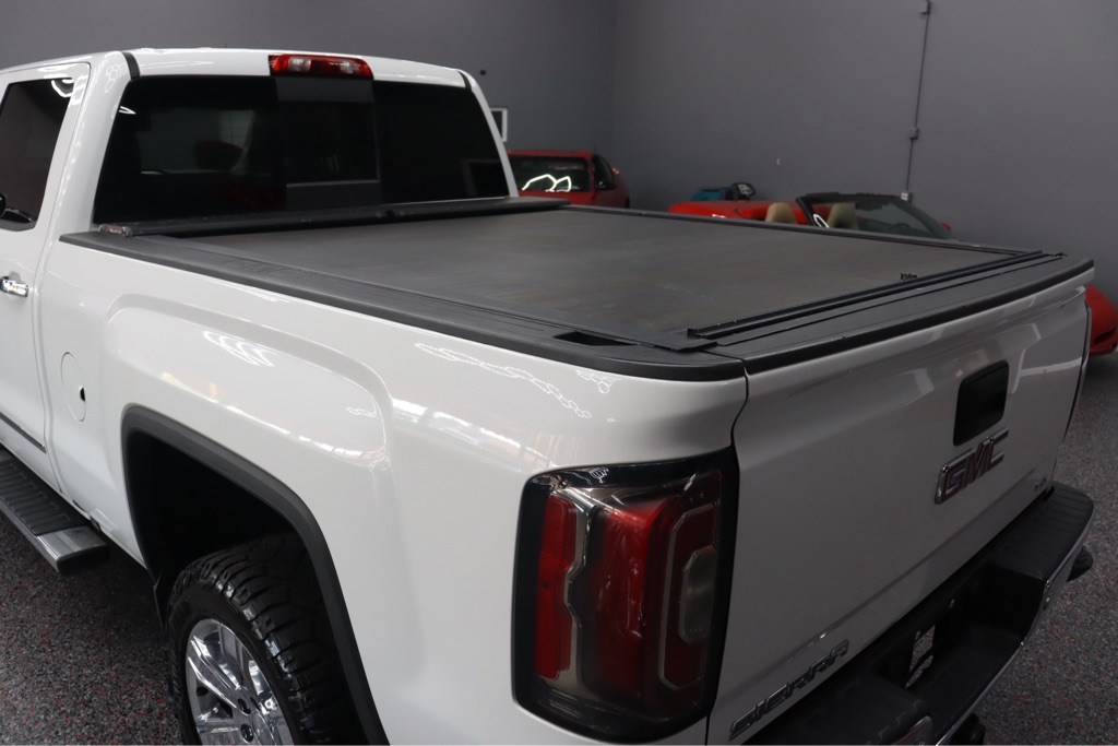 Photo 8 of this GMC SIERRA