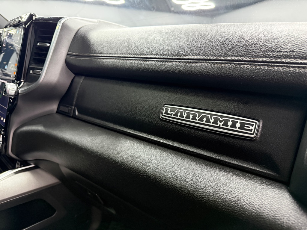 Photo 11 of this RAM 2500