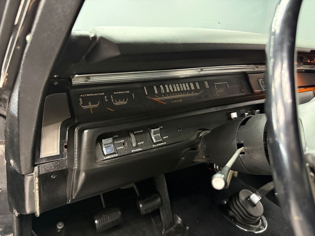 Photo 15 of this PLYMOUTH ROAD RUNNER