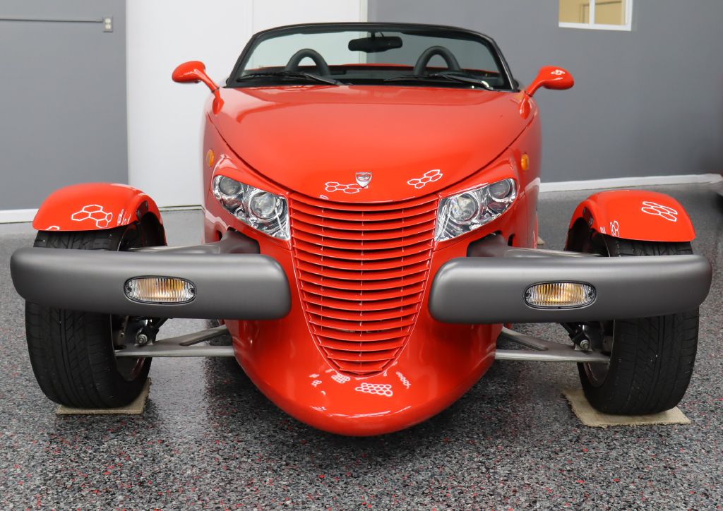 Photo 2 of this PLYMOUTH PROWLER