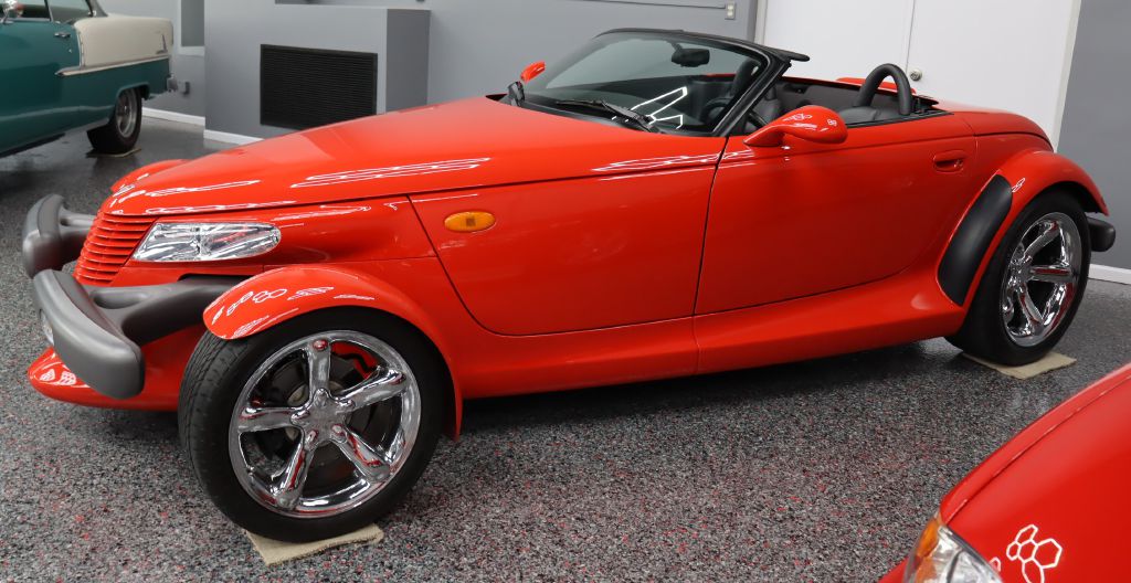 Photo 3 of this PLYMOUTH PROWLER