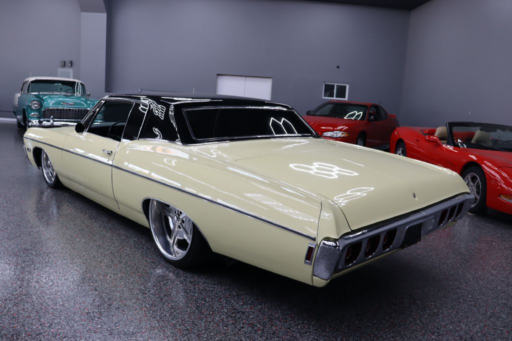 Photo 3 of this CHEVROLET IMPALLA
