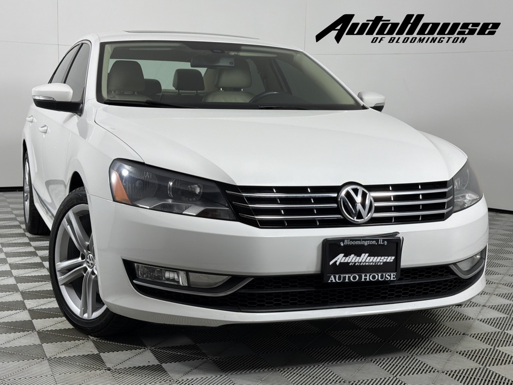 White 2013 Volkswagen Passat TDI SEL Premium Sedan Front-Wheel Drive Automatic