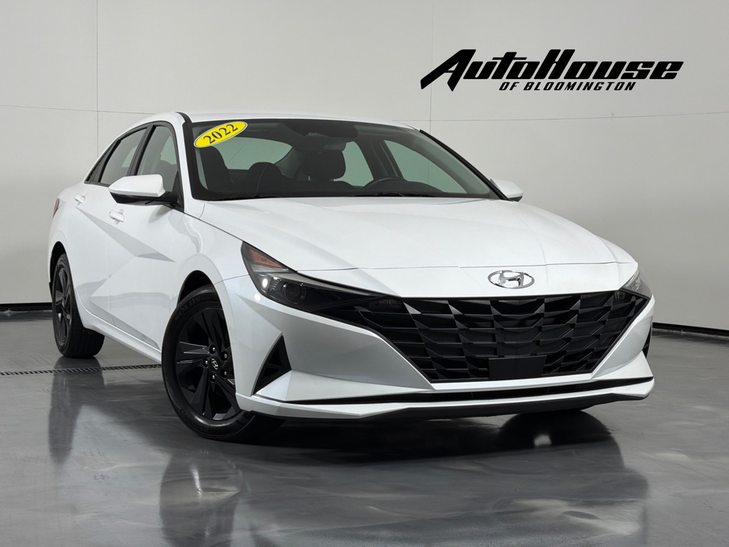 White 2022 Hyundai Elantra Sedan Front-Wheel Drive Continuously Variable Transmission