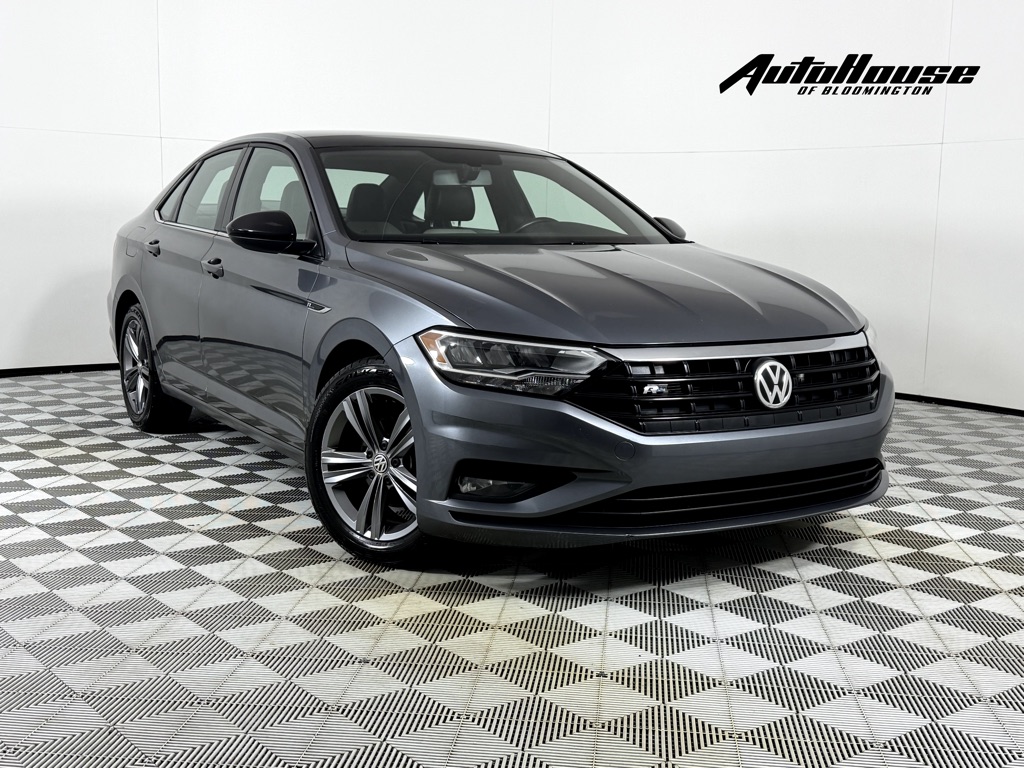 Gray 2021 Volkswagen Jetta Sedan Front-Wheel Drive Automatic