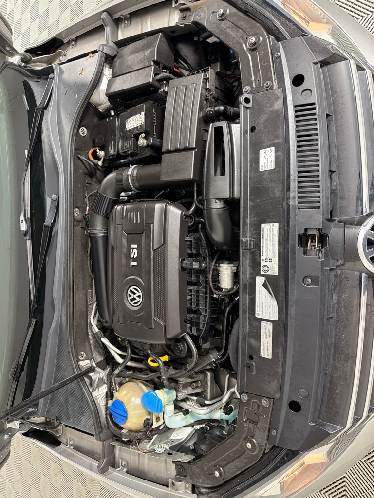 2014 Volkswagen Passat S