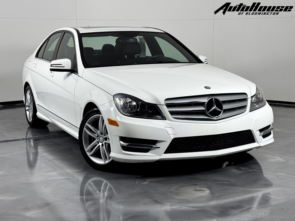 White 2013 Mercedes-Benz C-Class Sedan Automatic