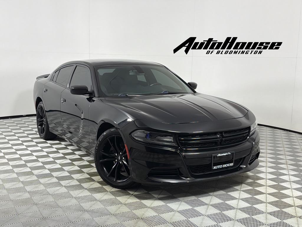 Black 2018 Dodge Charger Sedan Rear-Wheel Drive Automatic