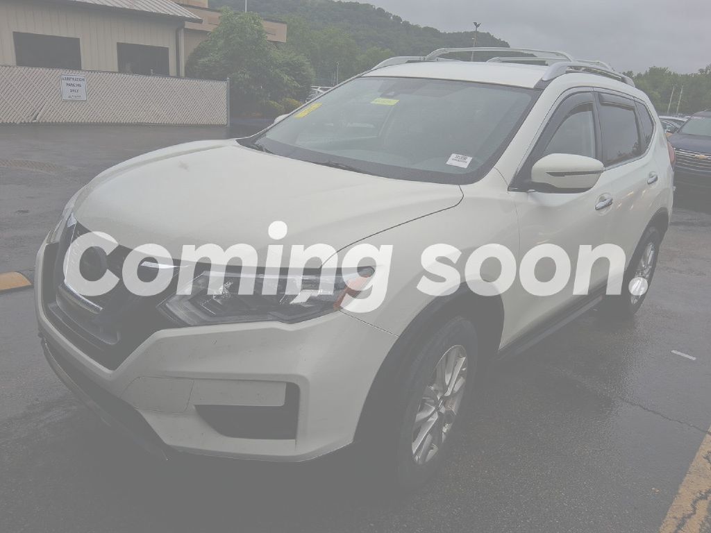 2020 Nissan Rogue SV AWD's photo