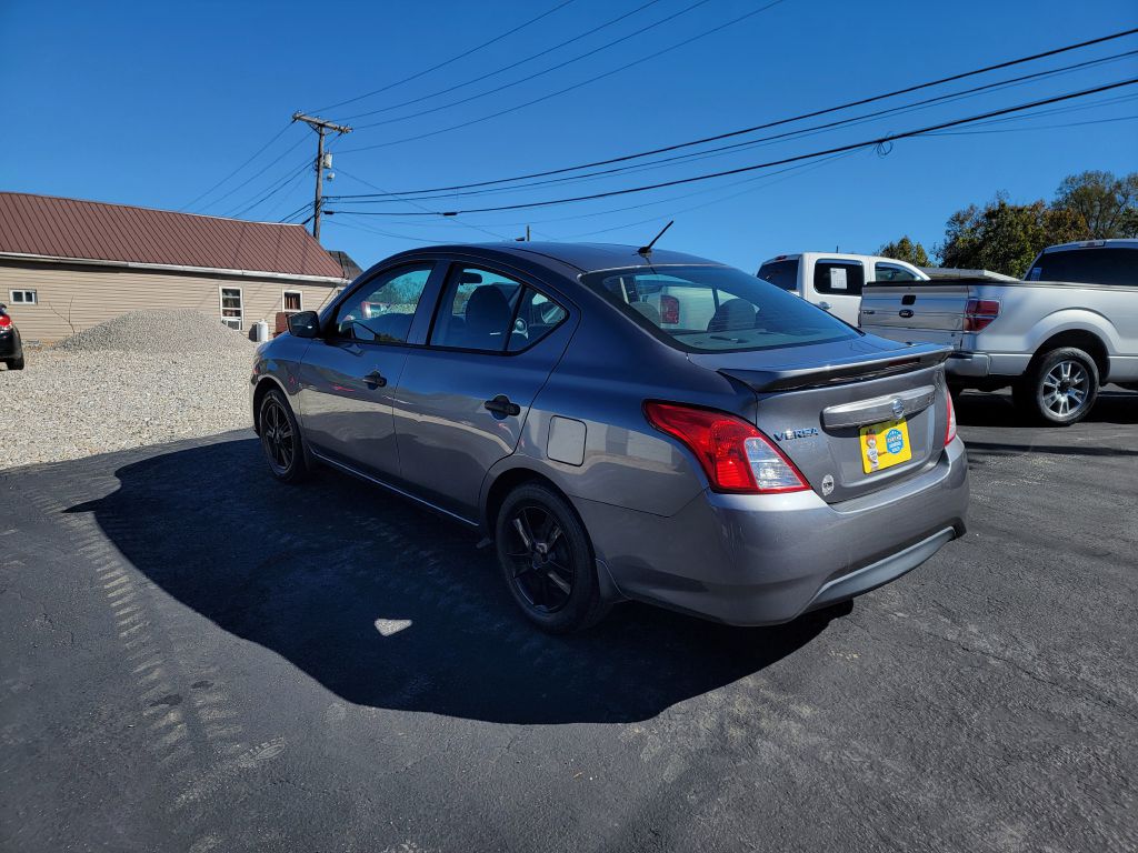 Photo 5 of this NISSAN VERSA