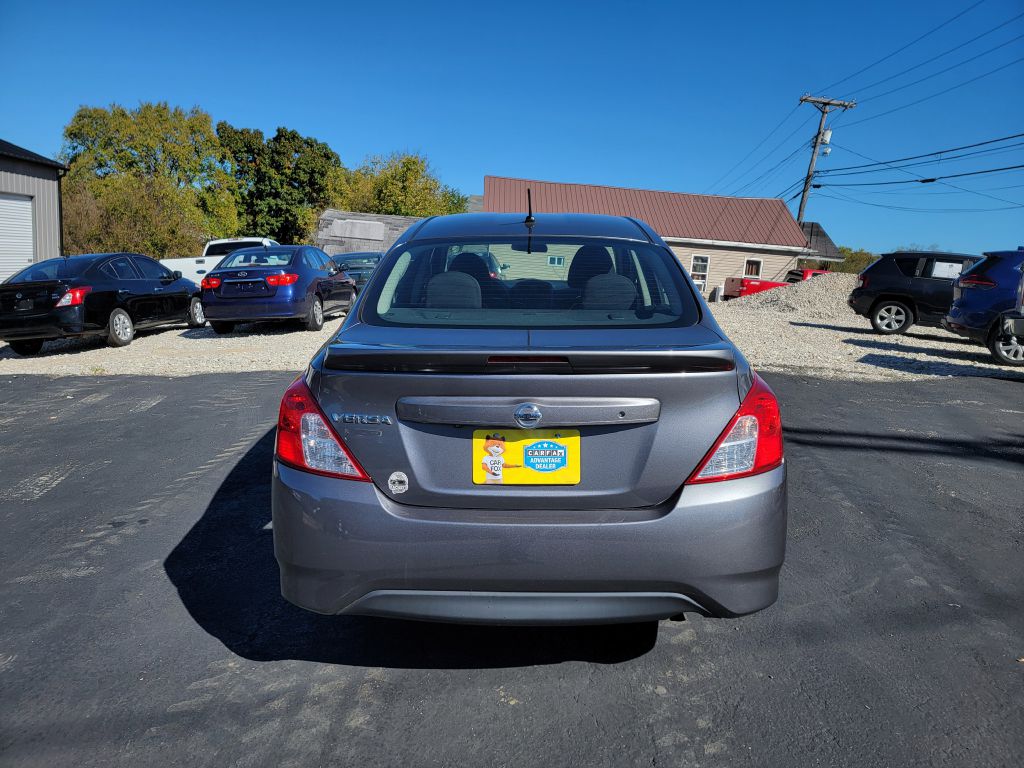 Photo 6 of this NISSAN VERSA