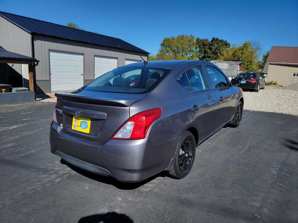 Photo 7 of this NISSAN VERSA