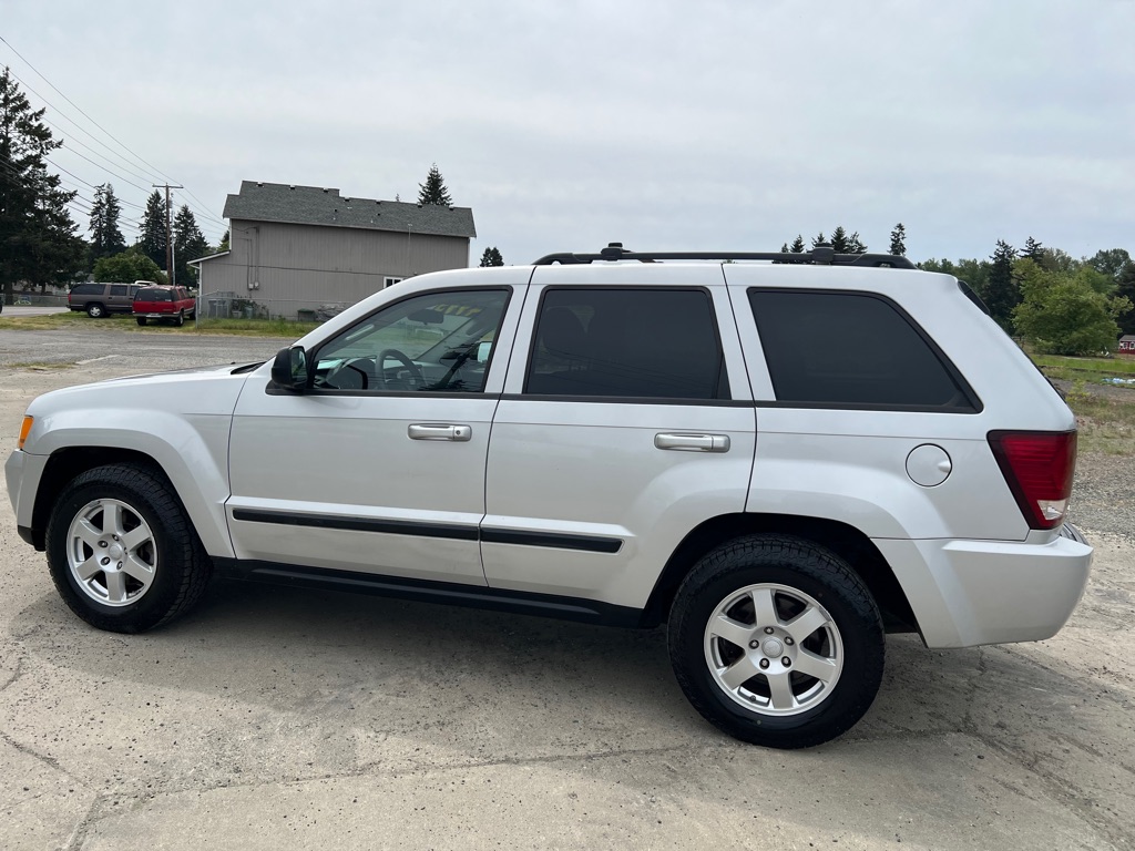 Photo 17 of this JEEP GRAND CHEROKEE