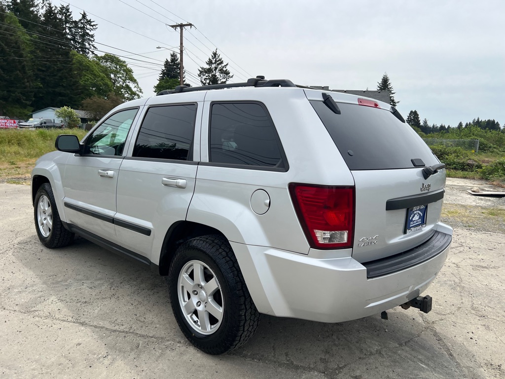 Photo 16 of this JEEP GRAND CHEROKEE