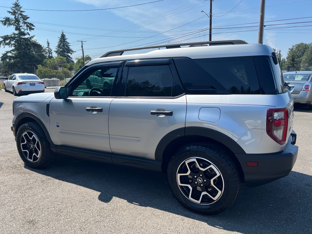 Photo 37 of this FORD BRONCO SPORT