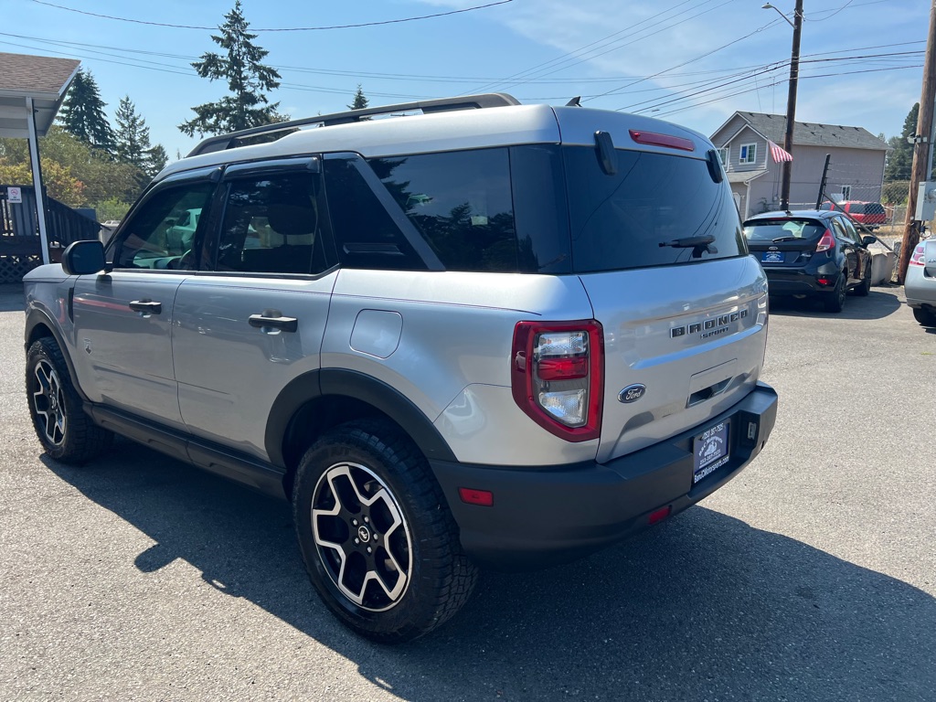 Photo 35 of this FORD BRONCO SPORT