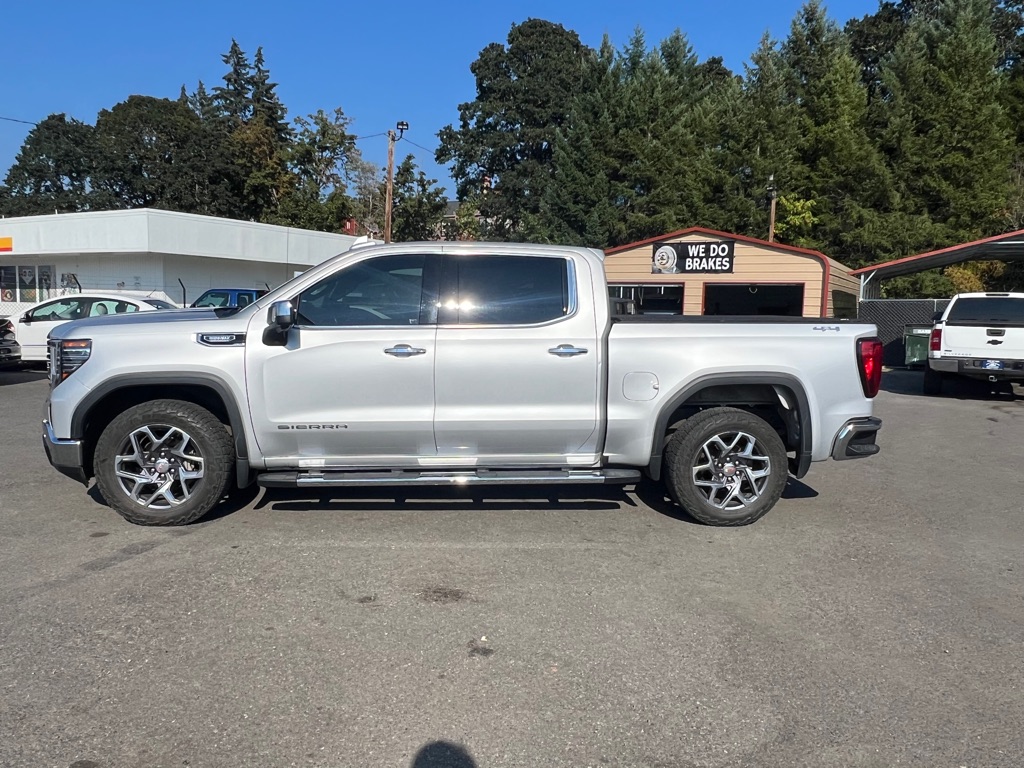 Photo 5 of this GMC SIERRA