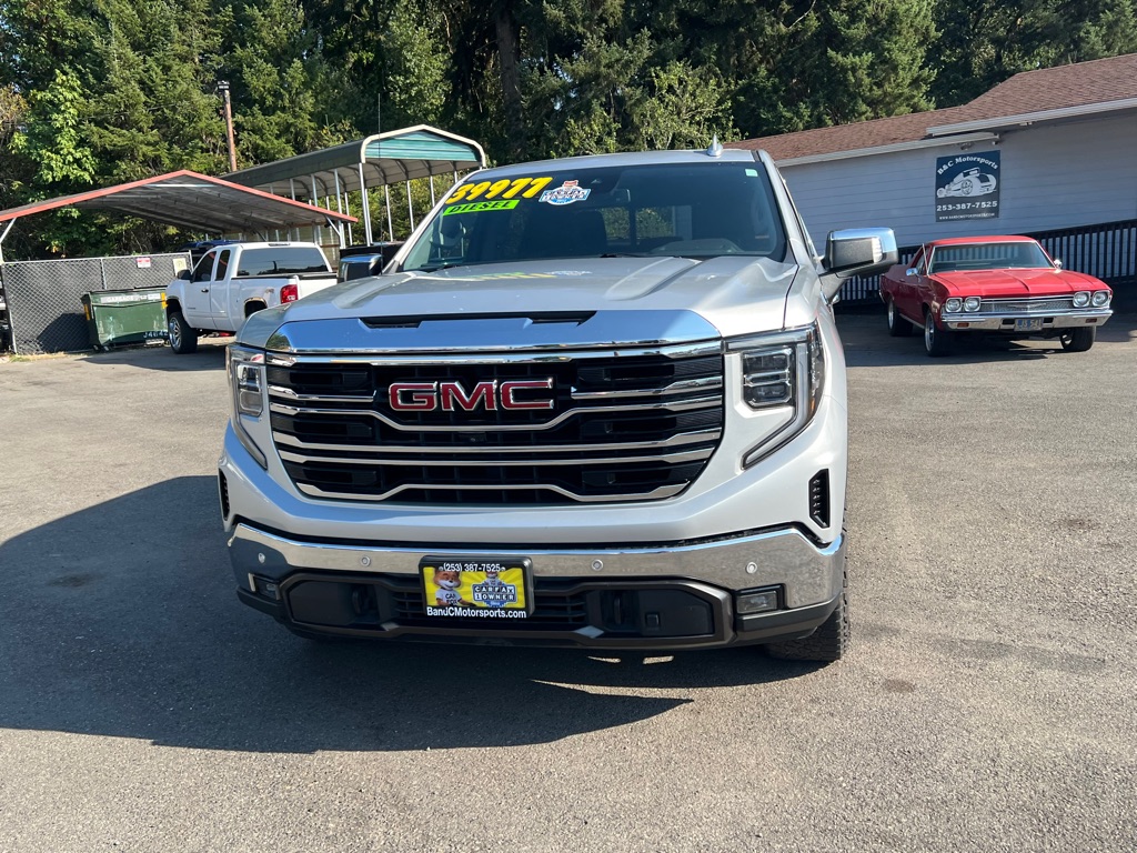 Photo 9 of this GMC SIERRA