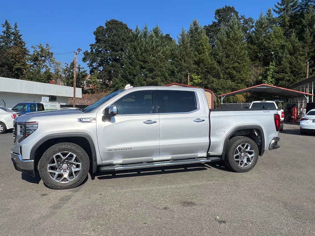 Photo 4 of this GMC SIERRA