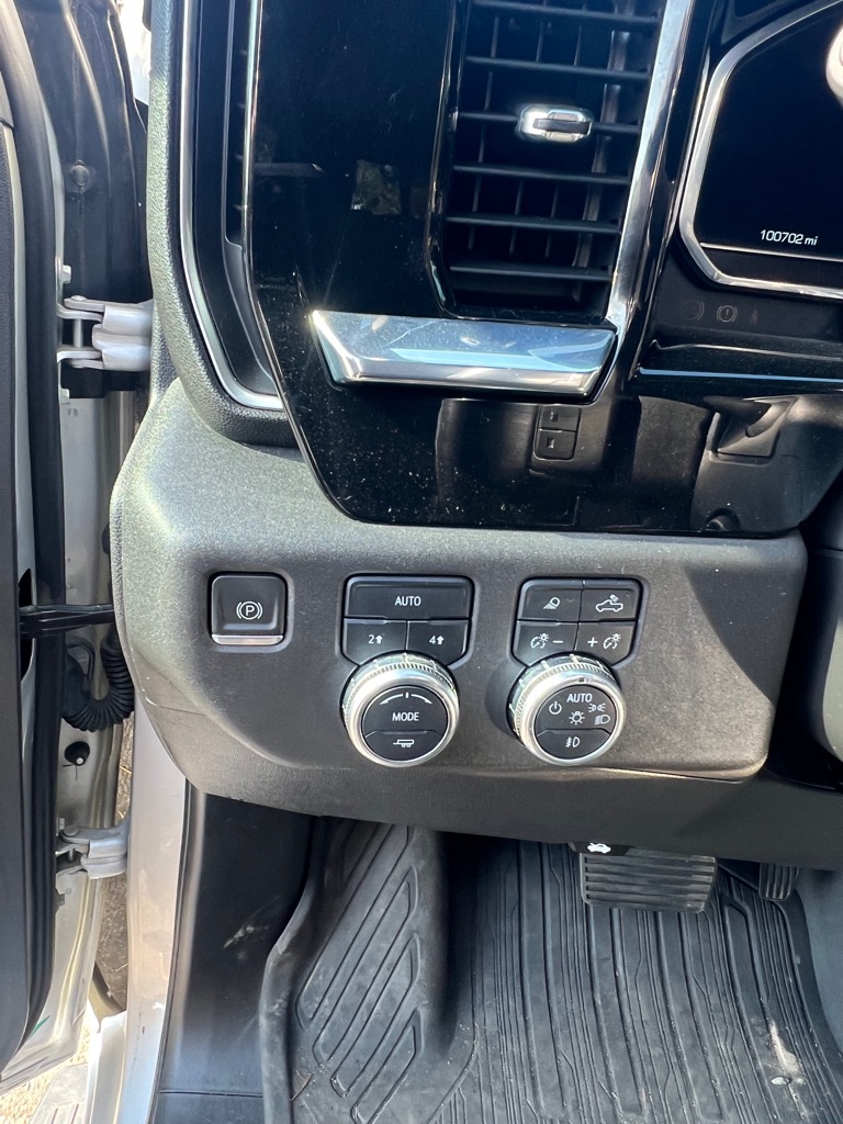 Photo 30 of this GMC SIERRA