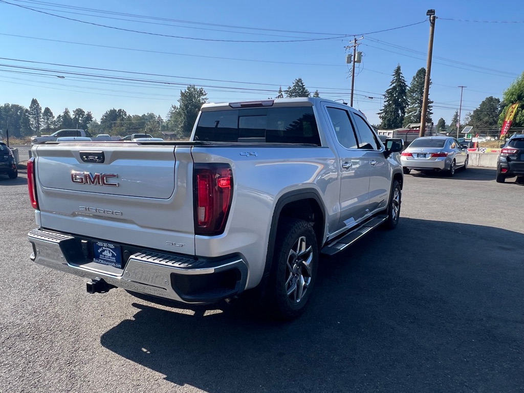 Photo 21 of this GMC SIERRA