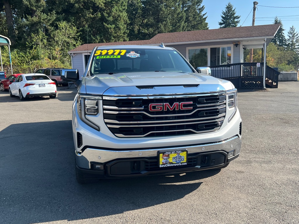 Photo 11 of this GMC SIERRA
