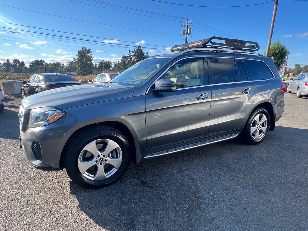 Photo 3 of this MERCEDES-BENZ GLS