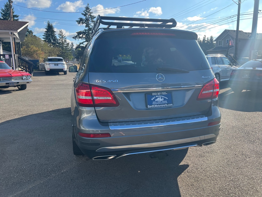 Photo 8 of this MERCEDES-BENZ GLS