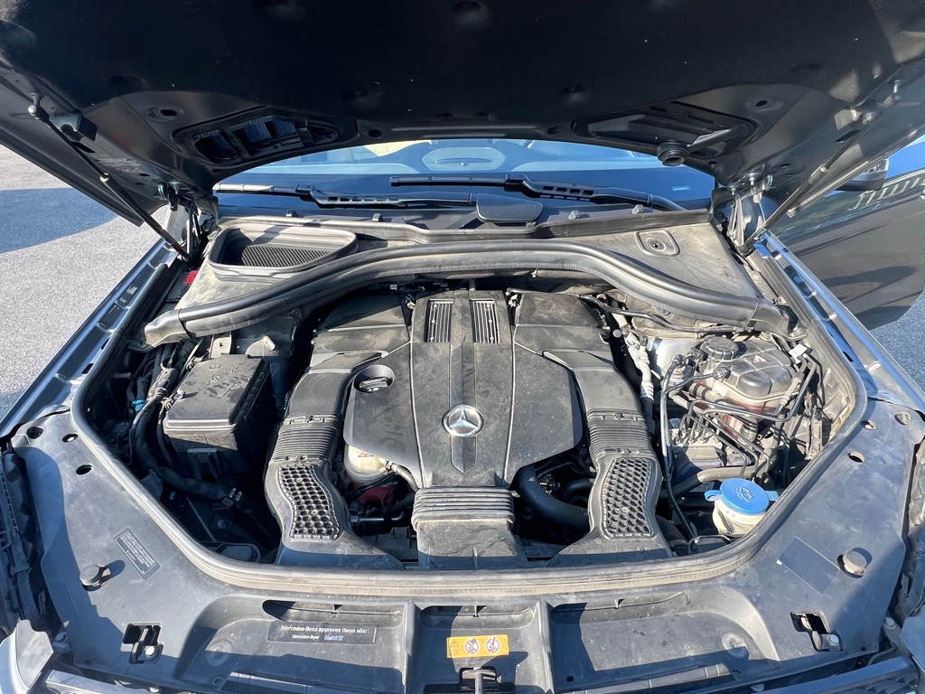 Photo 56 of this MERCEDES-BENZ GLS