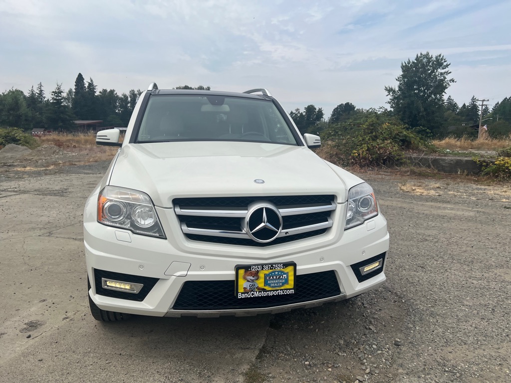 Photo 3 of this MERCEDES-BENZ GLK