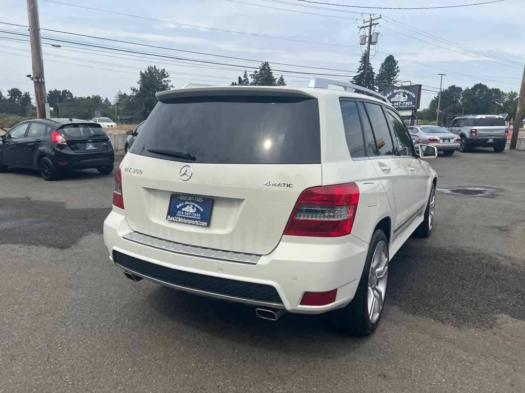 Photo 37 of this MERCEDES-BENZ GLK