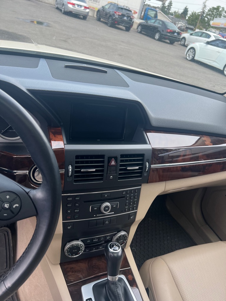 Photo 73 of this MERCEDES-BENZ GLK