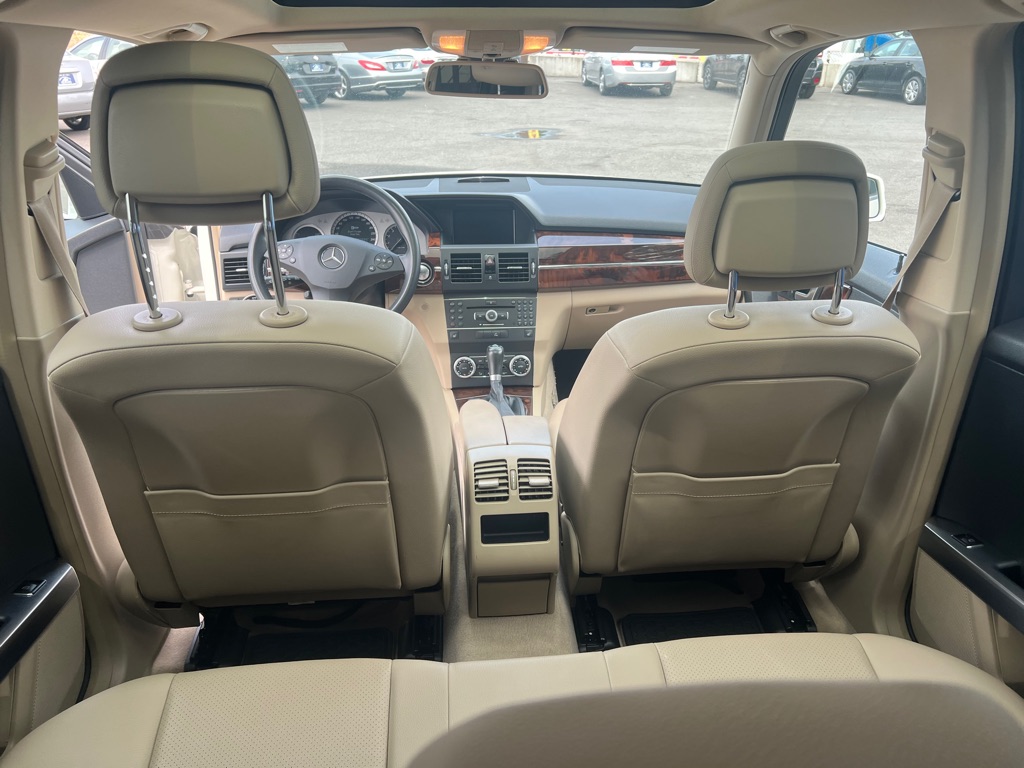Photo 67 of this MERCEDES-BENZ GLK
