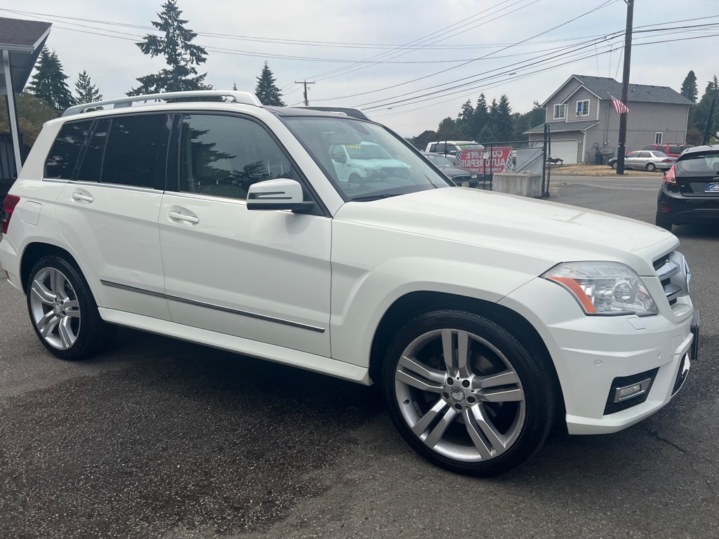 Photo 46 of this MERCEDES-BENZ GLK