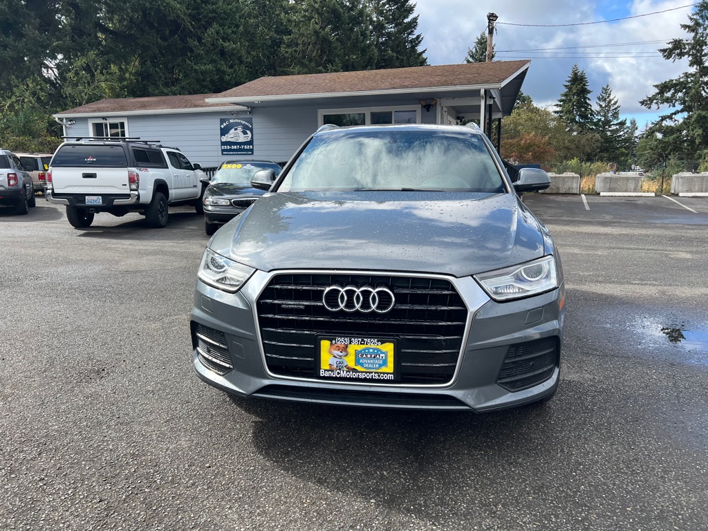 Photo 35 of this AUDI Q3
