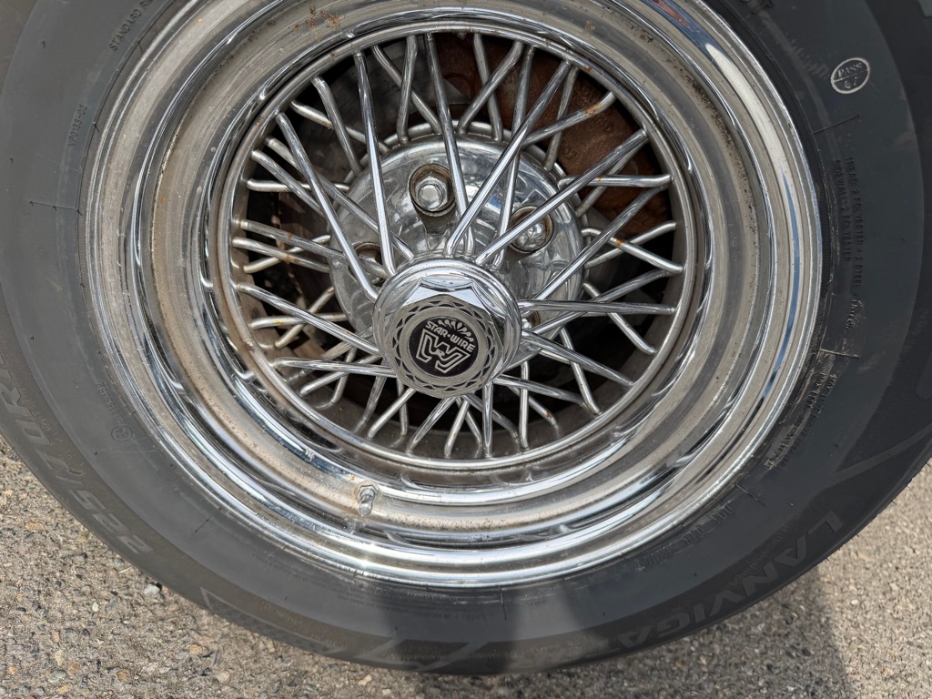 Photo 63 of this CHEVROLET CORVETTE