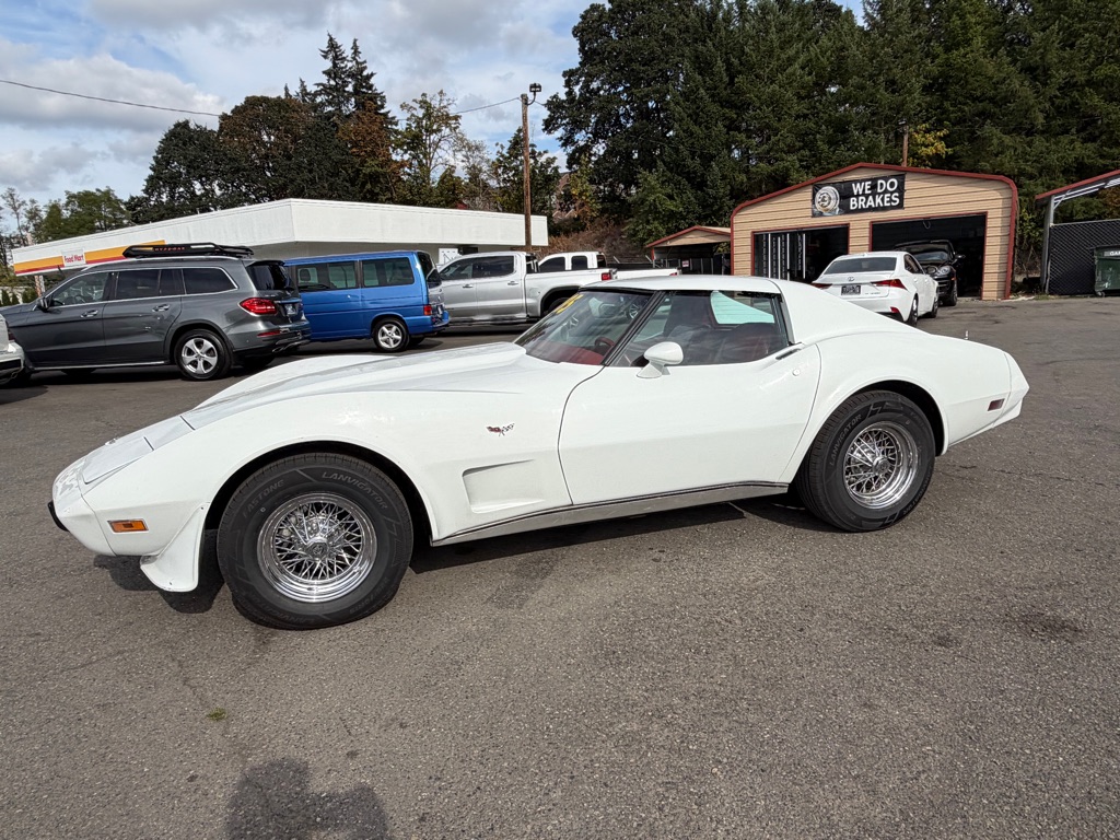 Photo 12 of this CHEVROLET CORVETTE