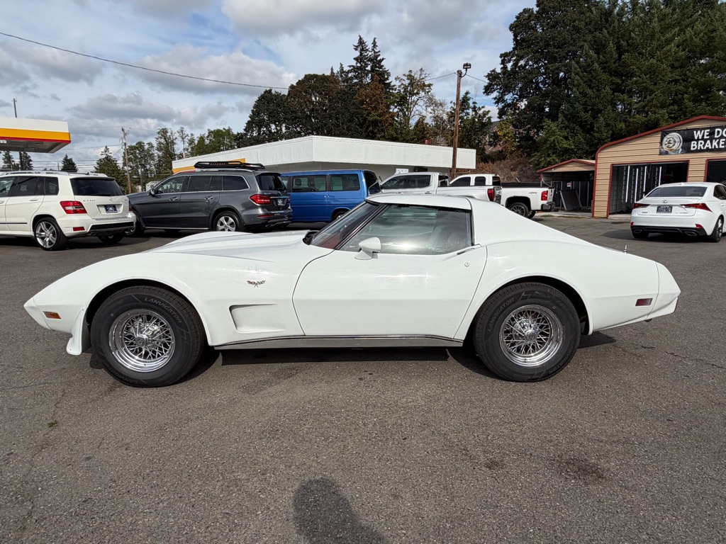 Photo 13 of this CHEVROLET CORVETTE