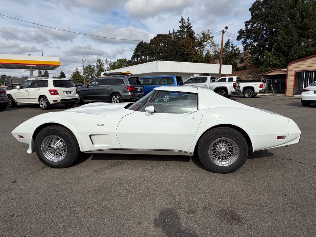 Photo 14 of this CHEVROLET CORVETTE