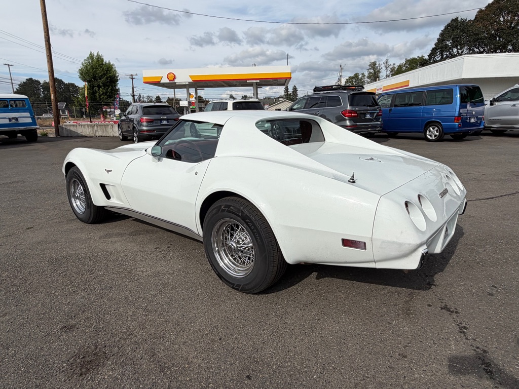 Photo 18 of this CHEVROLET CORVETTE