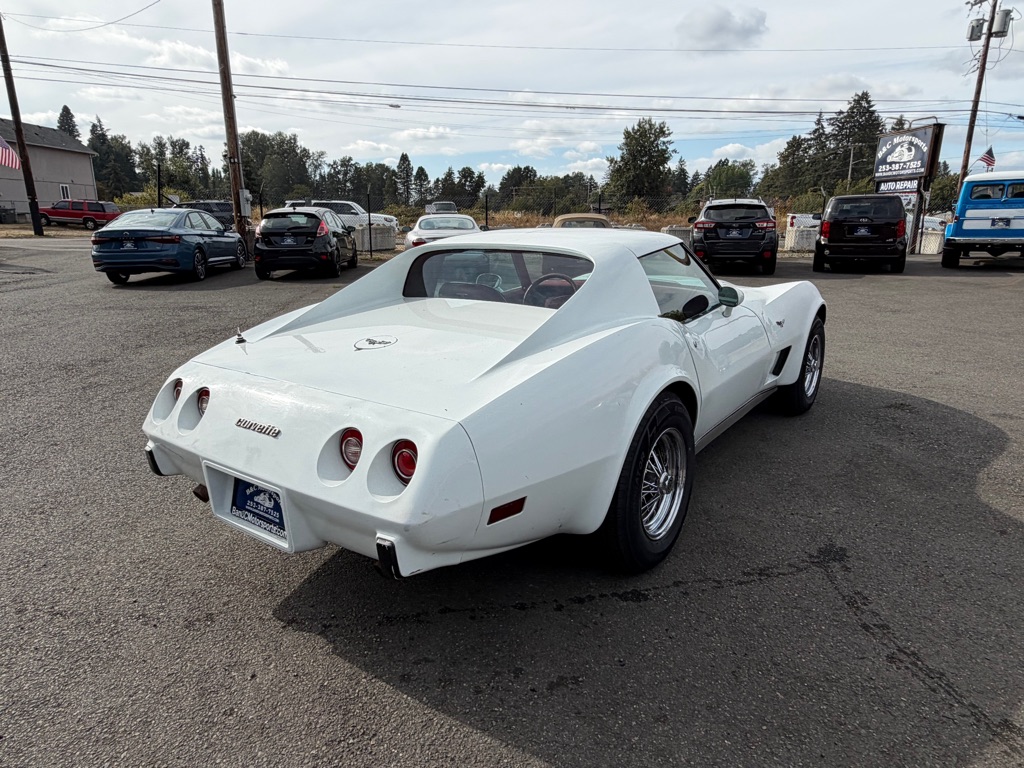 Photo 27 of this CHEVROLET CORVETTE