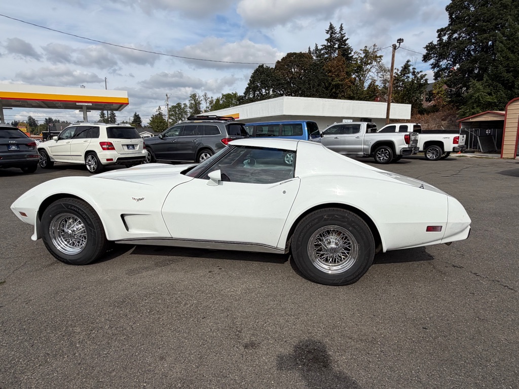 Photo 15 of this CHEVROLET CORVETTE