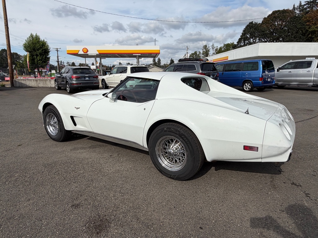 Photo 17 of this CHEVROLET CORVETTE