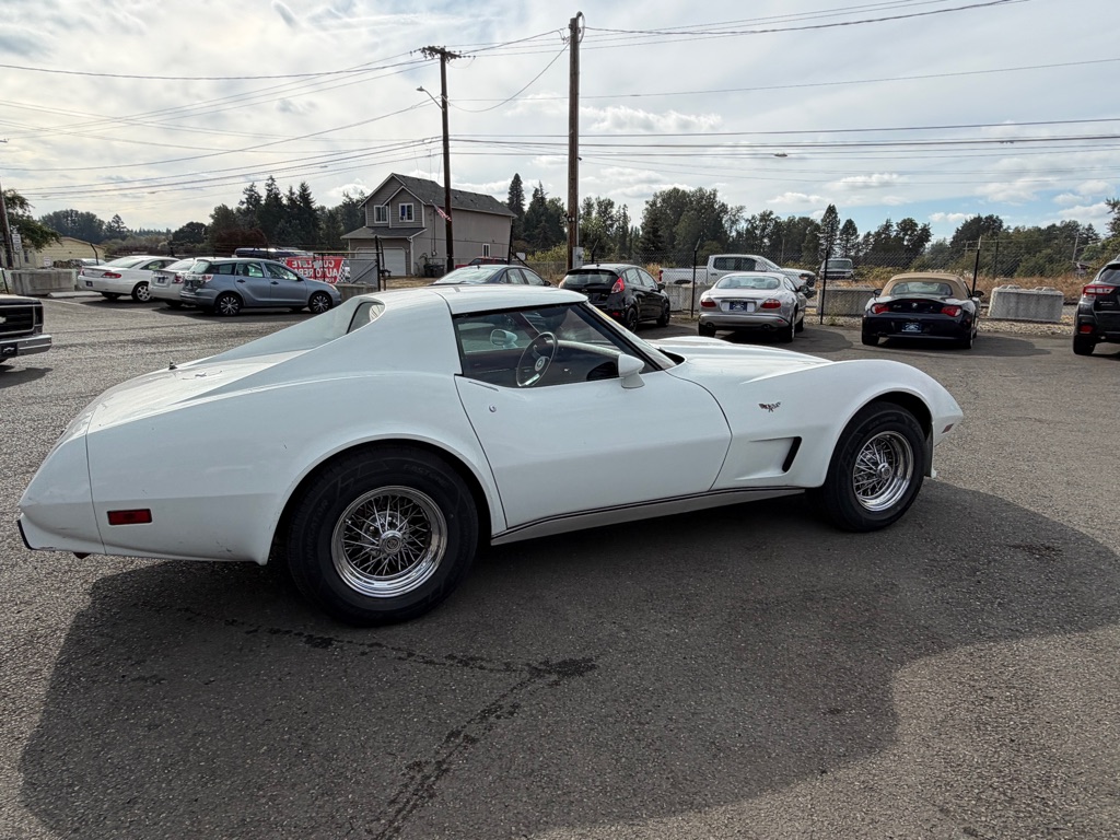 Photo 31 of this CHEVROLET CORVETTE